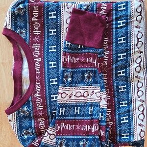 Harry Potter Themed‎ Pajama Top Red and Blue size Medium